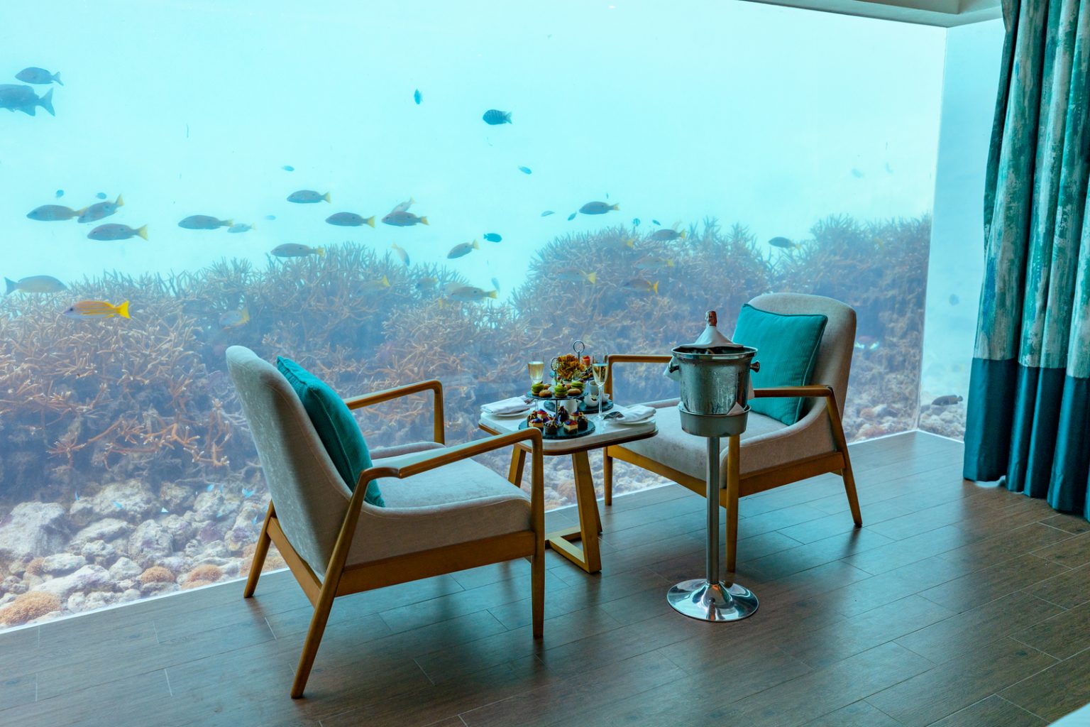 Pullman Maldives Maamuta - All Inclusive Resort - Tap to explore photos