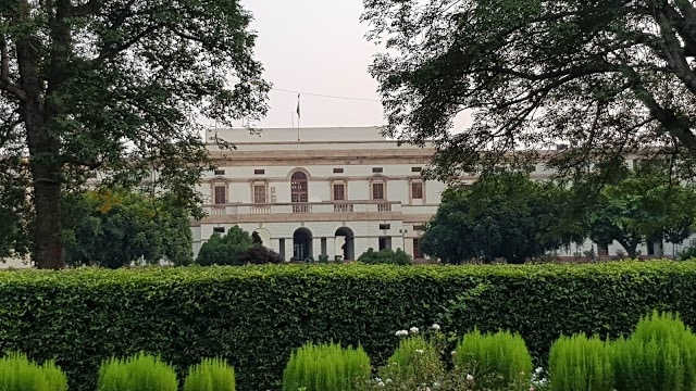 Teen_Murti_Bhavan_Nehru_Planetarium_Delhi_4