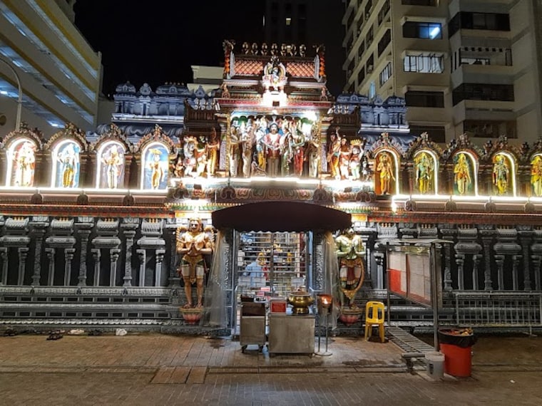 Sri_Krishnan_Temple_Singapore_2