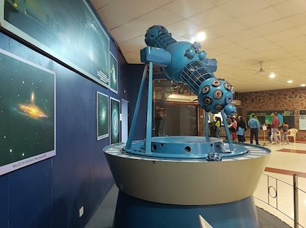 Teen Murti Bhavan & Nehru Planetarium