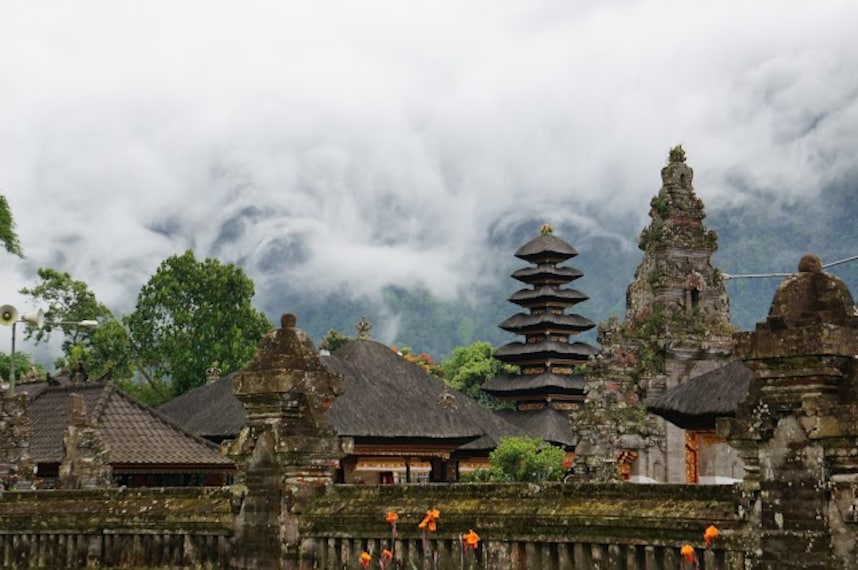 Ulun_Danu_Beratan_Temple_Bali_3