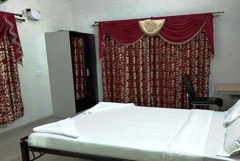 Satyam Resorts