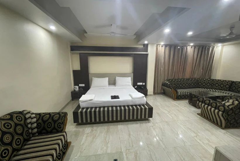 Hotel_aditya_inn_2