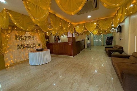 Hotel Aditya Inn