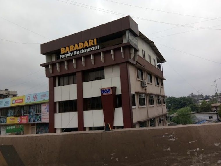 Baradari_restaurant_1