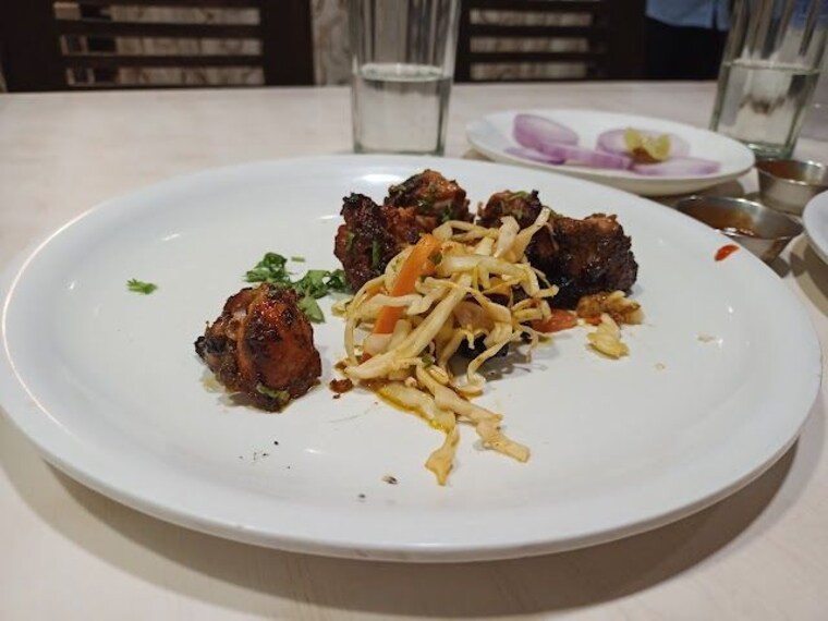 Baradari_restaurant_3