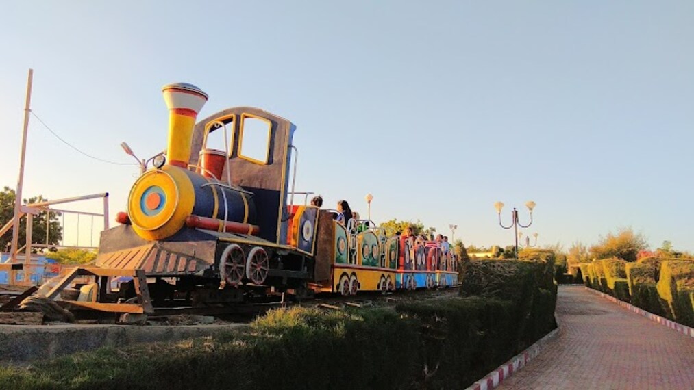 hill_garden_bhuj_1