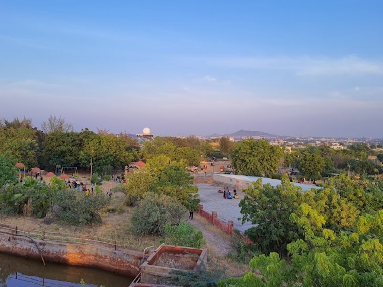 hill_garden_bhuj_2