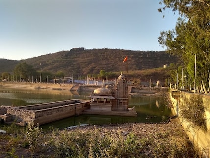 Nawal Sagar Lake