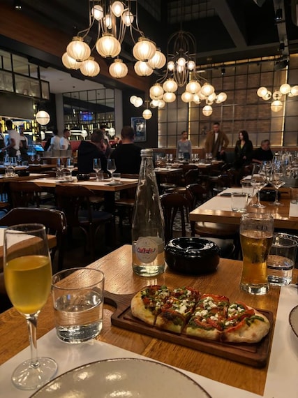 Casablanca_Brassaria_Restaurant_3