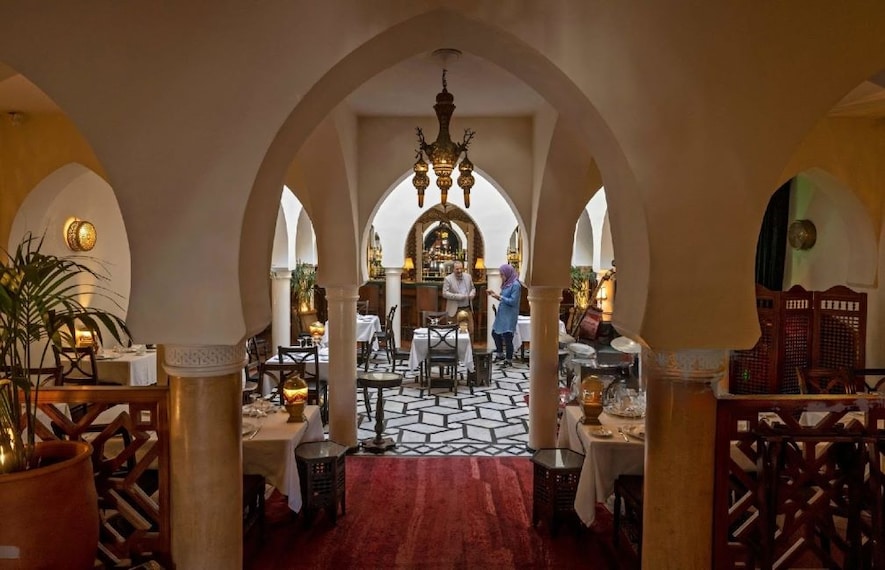 Casablanca_Ricks_Cafe_1