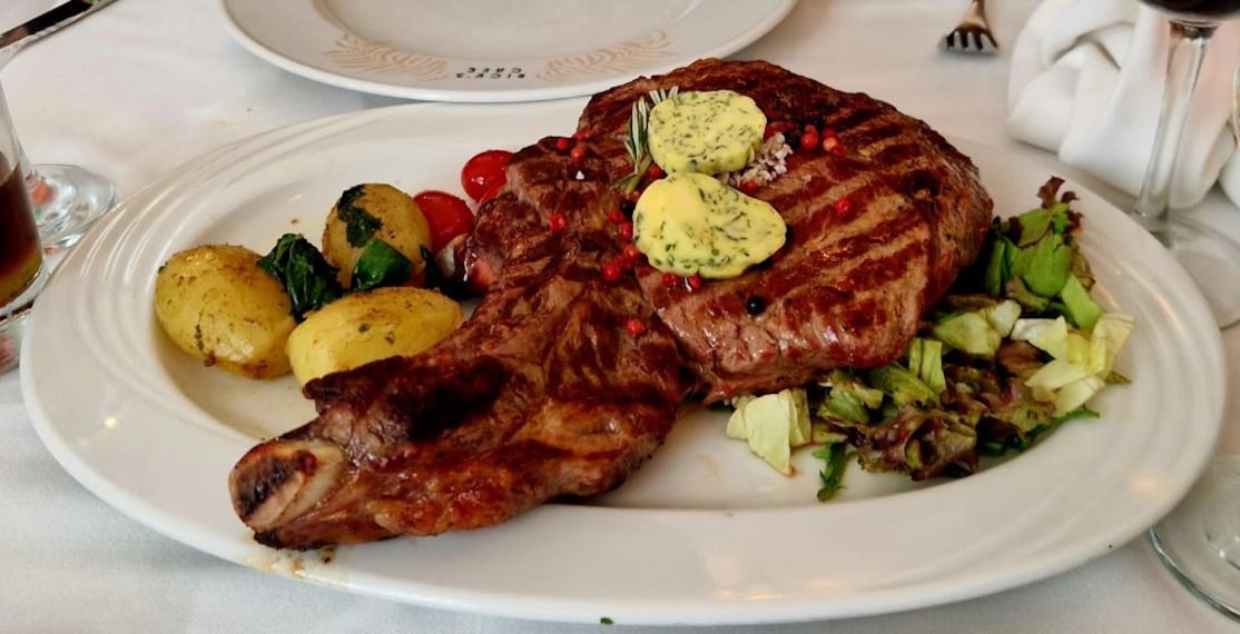 Casablanca_Ricks_Cafe_3