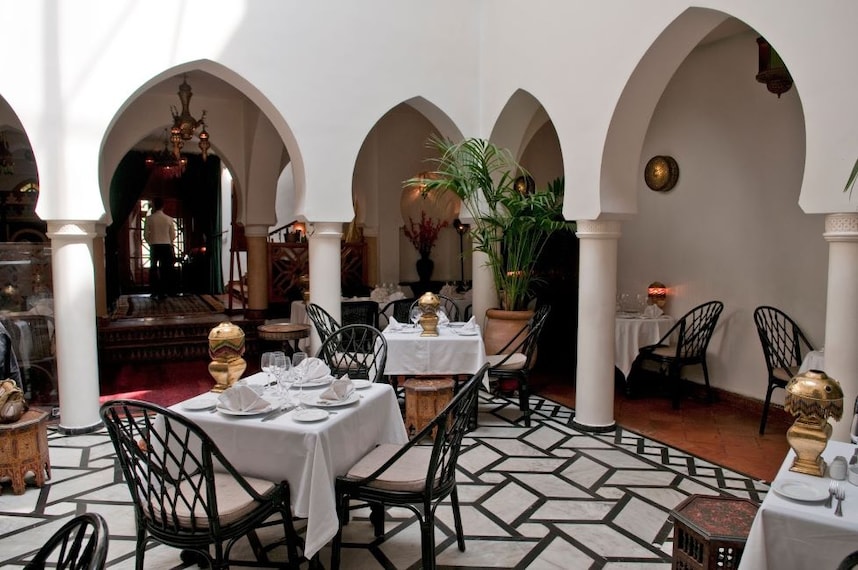 Casablanca_Ricks_Cafe_6