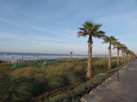 Plage Lalla Meryem