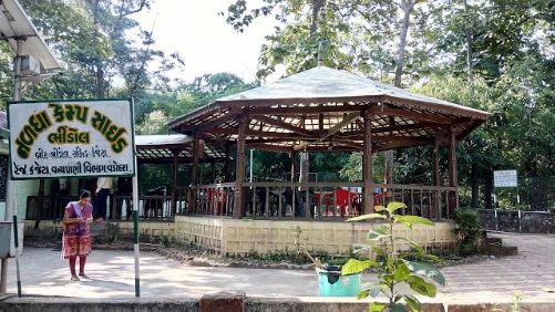 champaner_ratnamahal_sloth_bear_sanctuary