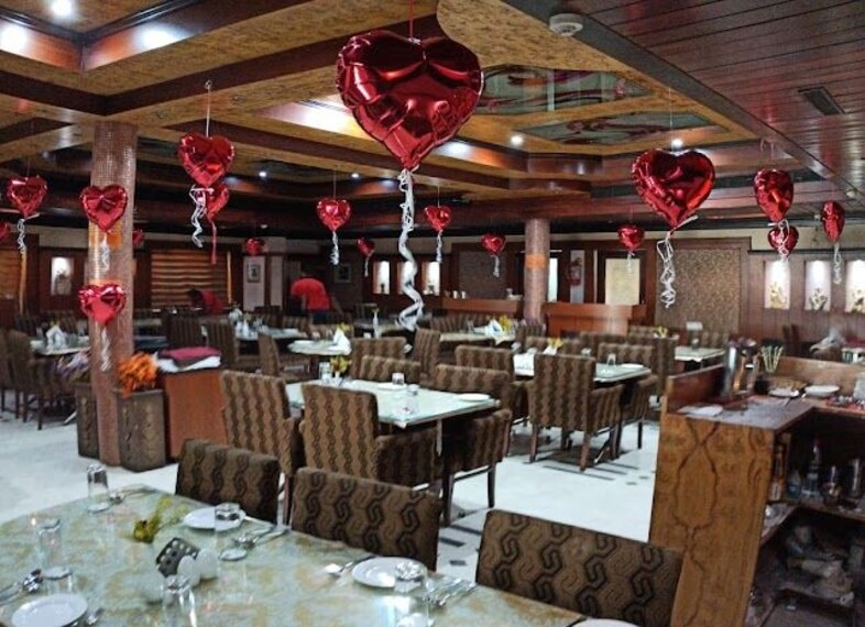 Grand_darbar_restaurant_1