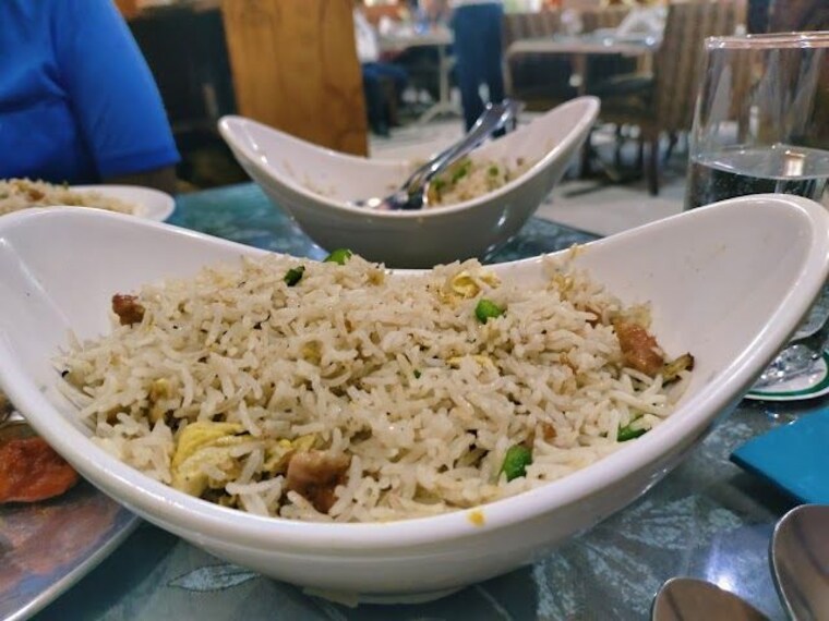 Grand_darbar_restaurant_3