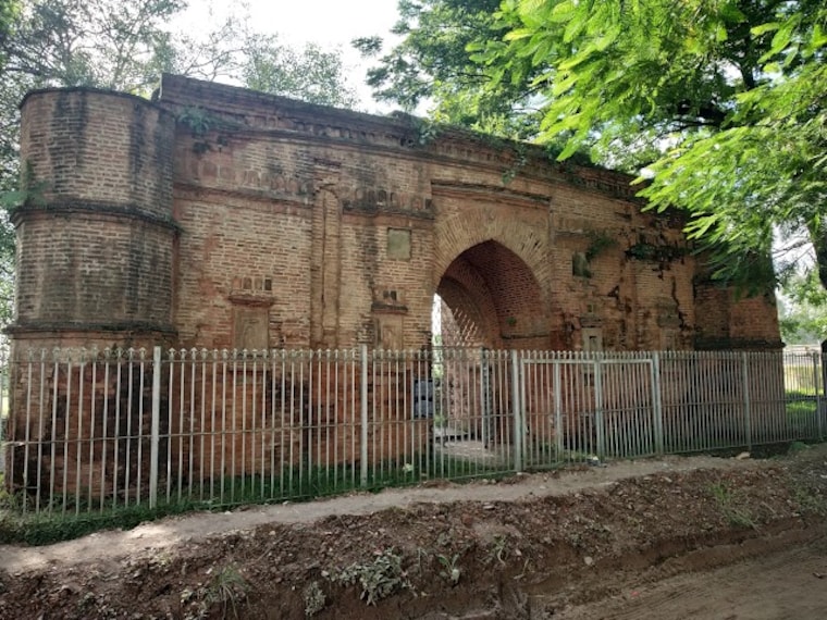 kachari_ruins_dimapur_1
