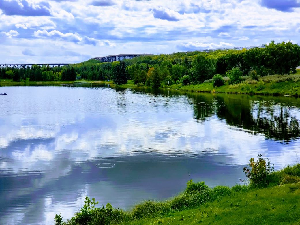 Edmonton_Hermitage_Park_1