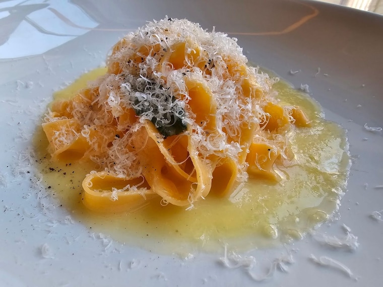 Edmonton_Uccellino_4