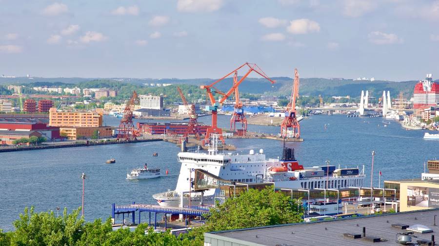 Gothenburg_Port_of_Gothenburg_4