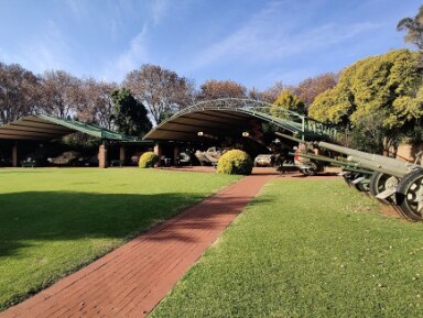 Johannesburg_South_African_National_Museum_of_Military_History_1