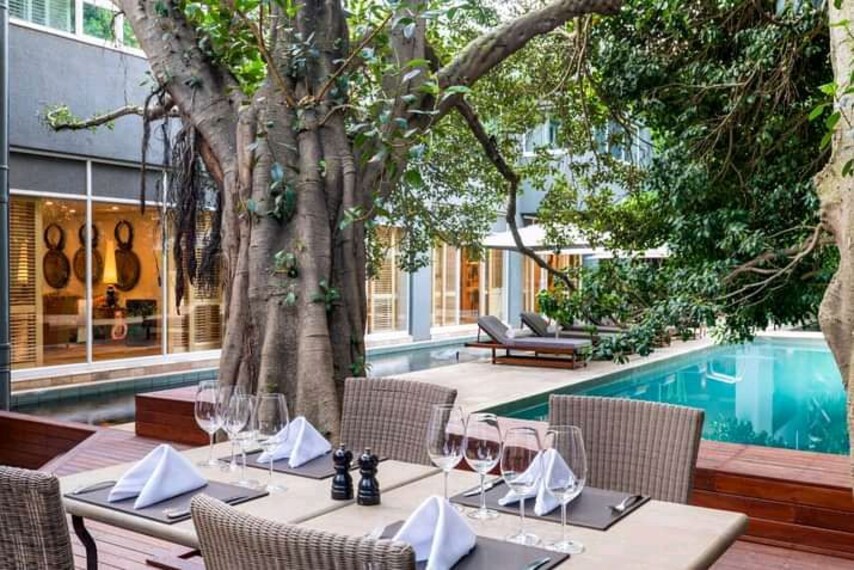 Johannesburg_Qunu_Restaurant_10