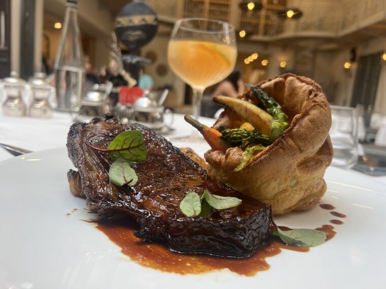 Johannesburg_Qunu_Restaurant_2