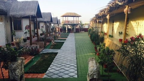 HV Beach Hotel