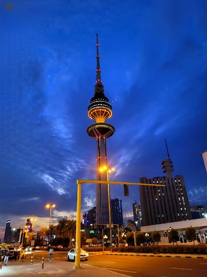 Kuwait_Liberation_Tower_1