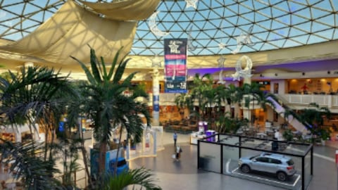 Marina Mall