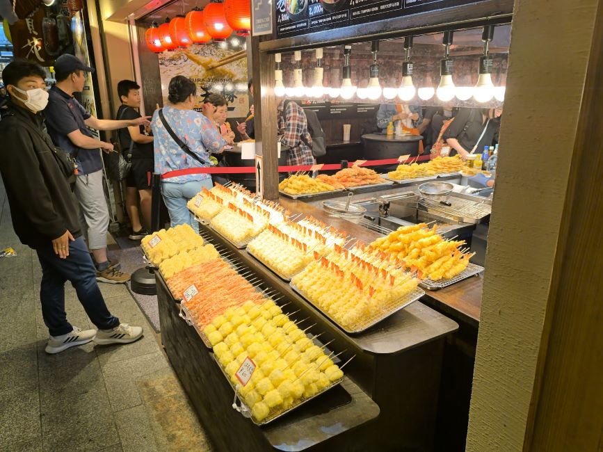 Kyoto_Nishiki_Market_3