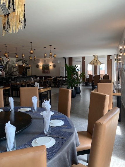 Lagos_Gypsys_Restaurant_&_Bar_1