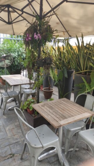 Lagos_The_Orchid_Bistro_Express_1