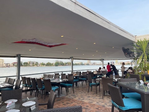 Lagoon Restaurant