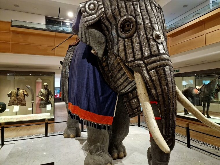 Leeds_Royal_Armouries_Museum_3