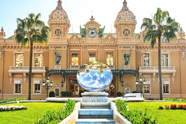 Monaco_dest_2