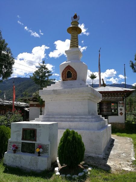 paro_dasho_nishioka_chorten_1