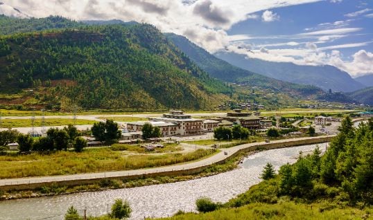 paro_paro_airport_bird_s_eye_viewpoint_1