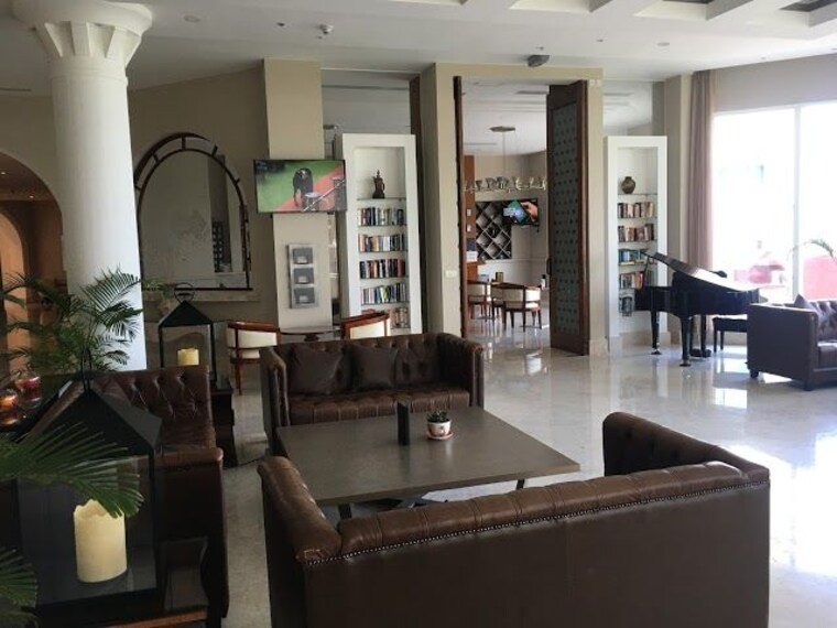 salalah_mayfair_cafe