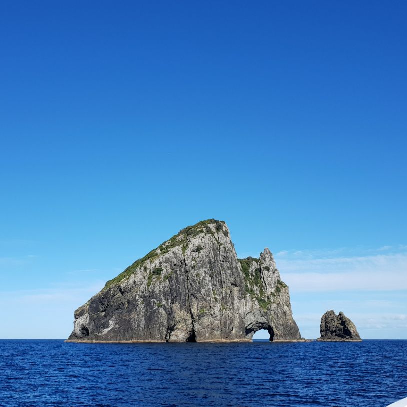 Bay_of_Islands_New_Zealand_2