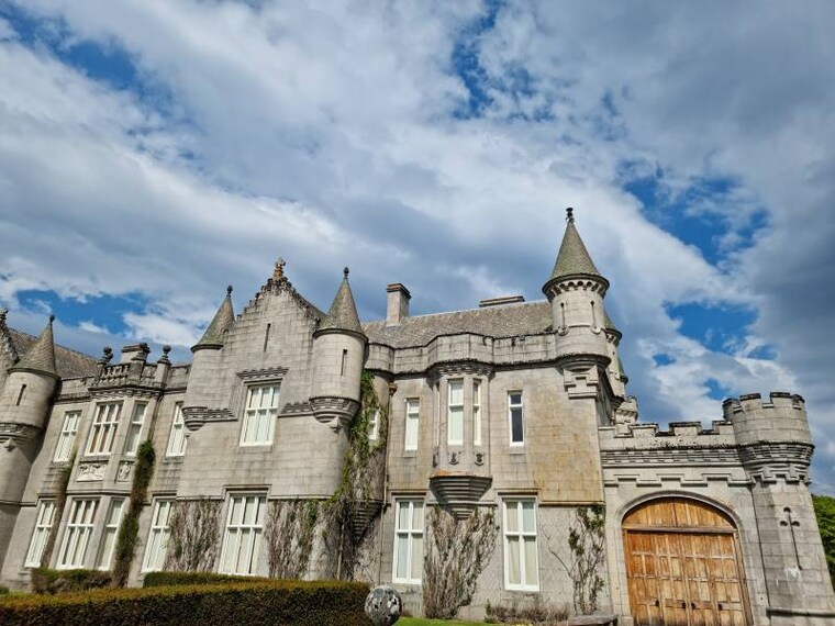 Aberdeen_Balmoral_Castle_6