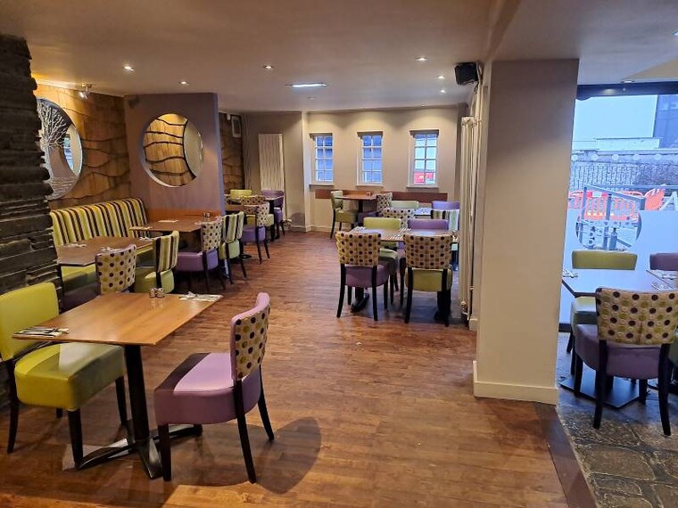 Aberdeen_The_Braided_Fig_Aberdeen_10