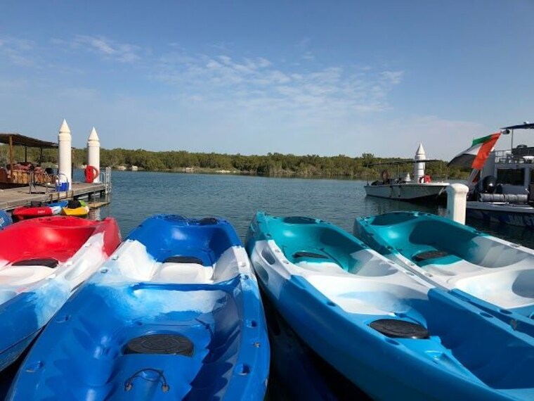 abu_dhabi_kayaking_4