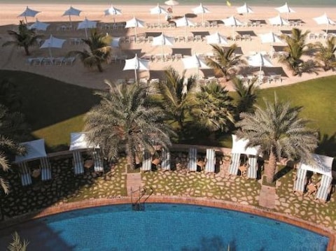 Shangri-La Hotel, Qaryat Al Beri