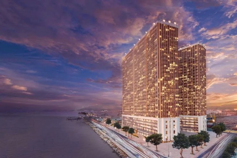 Wyndham Danang Golden Bay Hotel - Tap to explore photos