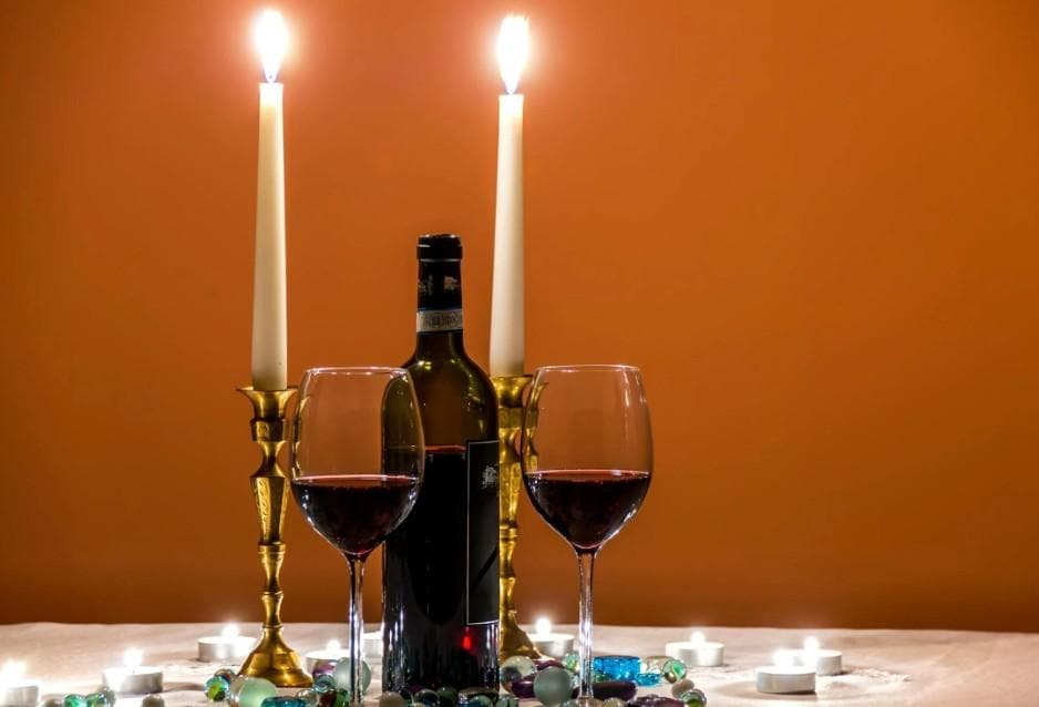 Candlelight Dinner by Pool