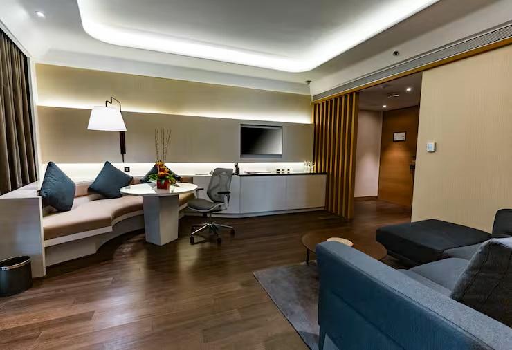 Stays with Lounge Access