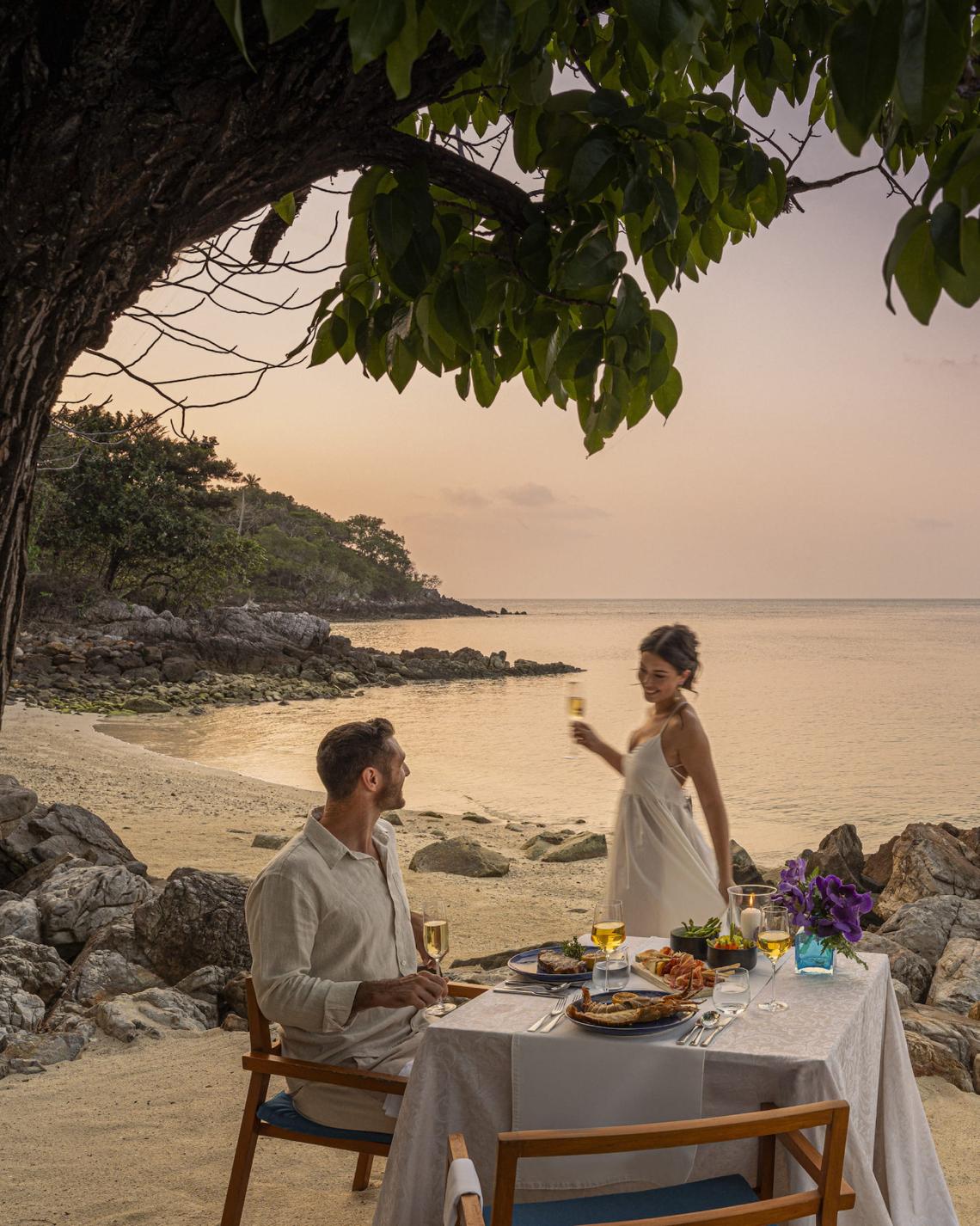 Romantic Beach Dinner
