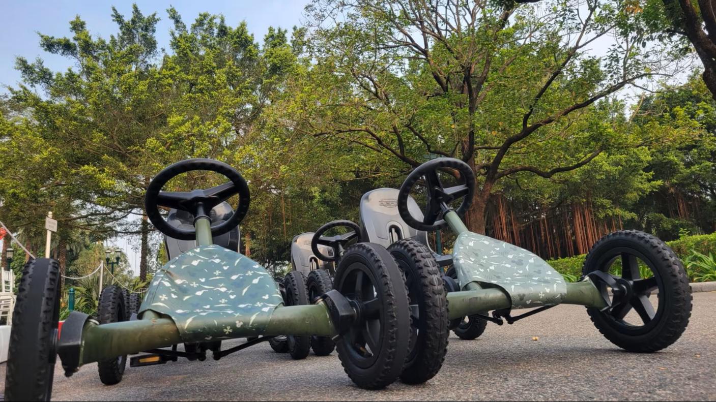 Pedal Go-kart Racing